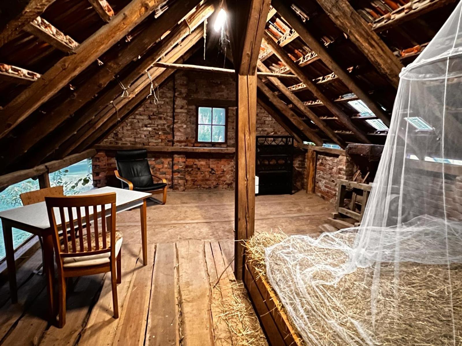 Heuhotel Farm Own Sleeping Bag Free Wifi Hausbreitenbach 객실 사진